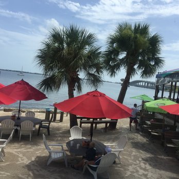 Squid Lips - Riverfront - Seafood Near Me - Melbourne, Florida