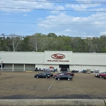 Roses - Roses Store from the entrance - Discount Store Near Me - Yazoo City, Mississippi Roses - Roses Store from the entrance - Discount Store Near Me - Yazoo City, Mississippi
