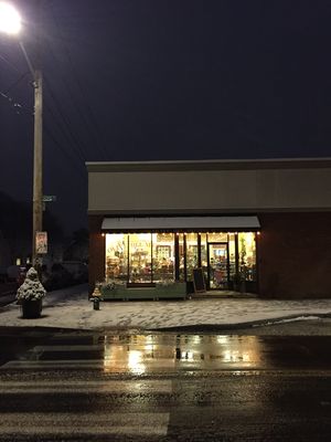 Olive del Mondo: Olive Oils, Vinegars & Vegan Mini Mart by null