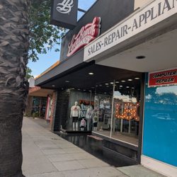 Long Beach Clothing Co. - Storefront