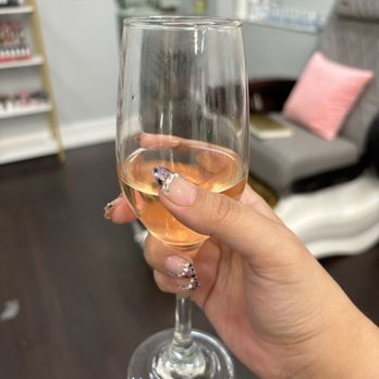 Barbie’s Island - Nail Salons Near Me - Alhambra, California