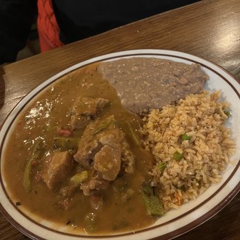 D'Corazon - Pork Green Chili Plate (before) - Mexican Near Me - Denver, Colorado D'Corazon - Pork Green Chili Plate (before) - Mexican Near Me - Denver, Colorado