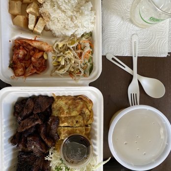 Willow Tree Korean Restaurant - 2 choice plate with kalbi and meatjun and side turnip soup. Very delicious - Korean Near Me - Kailua, Hawaii Willow Tree Korean Restaurant - 2 choice plate with kalbi and meatjun and side turnip soup. Very delicious - Korean Near Me - Kailua, Hawaii