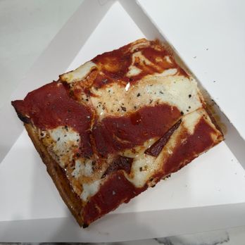 Andiamo Pizza - Margherita Square Slice - Pizza Near Me - New York, New York Andiamo Pizza - Margherita Square Slice - Pizza Near Me - New York, New York