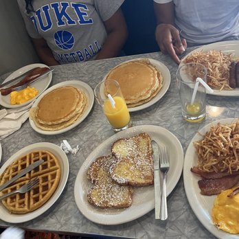Letty Lou's - Waffle, pancakes, French toast, eggs with cheese, hash browns - Cafes Near Me - Wildwood, Missouri Letty Lou's - Waffle, pancakes, French toast, eggs with cheese, hash browns - Cafes Near Me - Wildwood, Missouri
