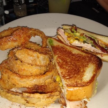 Sunset Grill - American Near Me - Fredericksburg, Texas