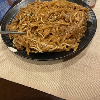 Dok Khao - Dok Khao Pad Thai - Thai Near Me - Woodbridge, Virginia
