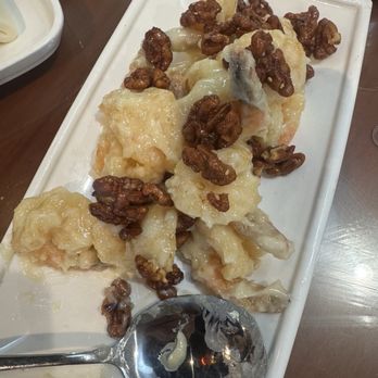 Hunan Chef - Walnut shrimp - Chinese Near Me - Frisco, Texas Hunan Chef - Walnut shrimp - Chinese Near Me - Frisco, Texas