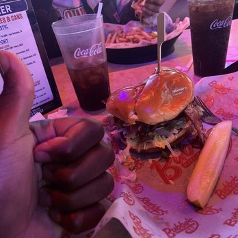 Bubba's 33 - Quarter Pound Bacon Cheeseburger - Burgers Near Me - Taylor, Michigan