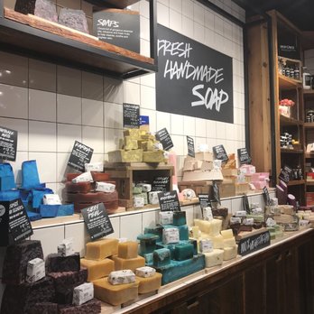 Lush Handmade Cosemetics - Cosmetics & Beauty Supply Near Me - Louisville, Kentucky