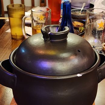 Torrance Yokocho - Clay pot for specialized Japanese rice - Izakaya Near Me - Torrance, California
