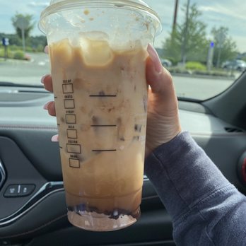 Starbucks - Coffee & Tea Near Me - Waltham, Massachusetts Starbucks - Coffee & Tea Near Me - Waltham, Massachusetts