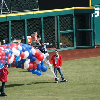 Progressive Field - opening day 2011 balloon festivities! - Stadiums & Arenas Near Me - Cleveland, Ohio Progressive Field - opening day 2011 balloon festivities! - Stadiums & Arenas Near Me - Cleveland, Ohio