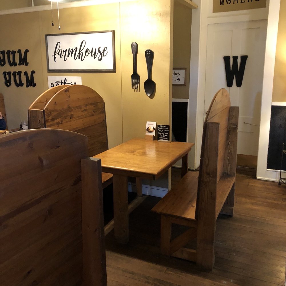 Back Home Restaurant - Restaurant area - Comfort Food Near Me - Elizabethtown, Kentucky