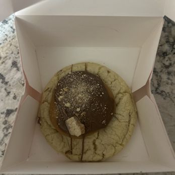 Crumbl - Smithfield - my "caramel shortbread cookie" - Bakeries Near Me - Smithfield, Rhode Island Crumbl - Smithfield - my "caramel shortbread cookie" - Bakeries Near Me - Smithfield, Rhode Island