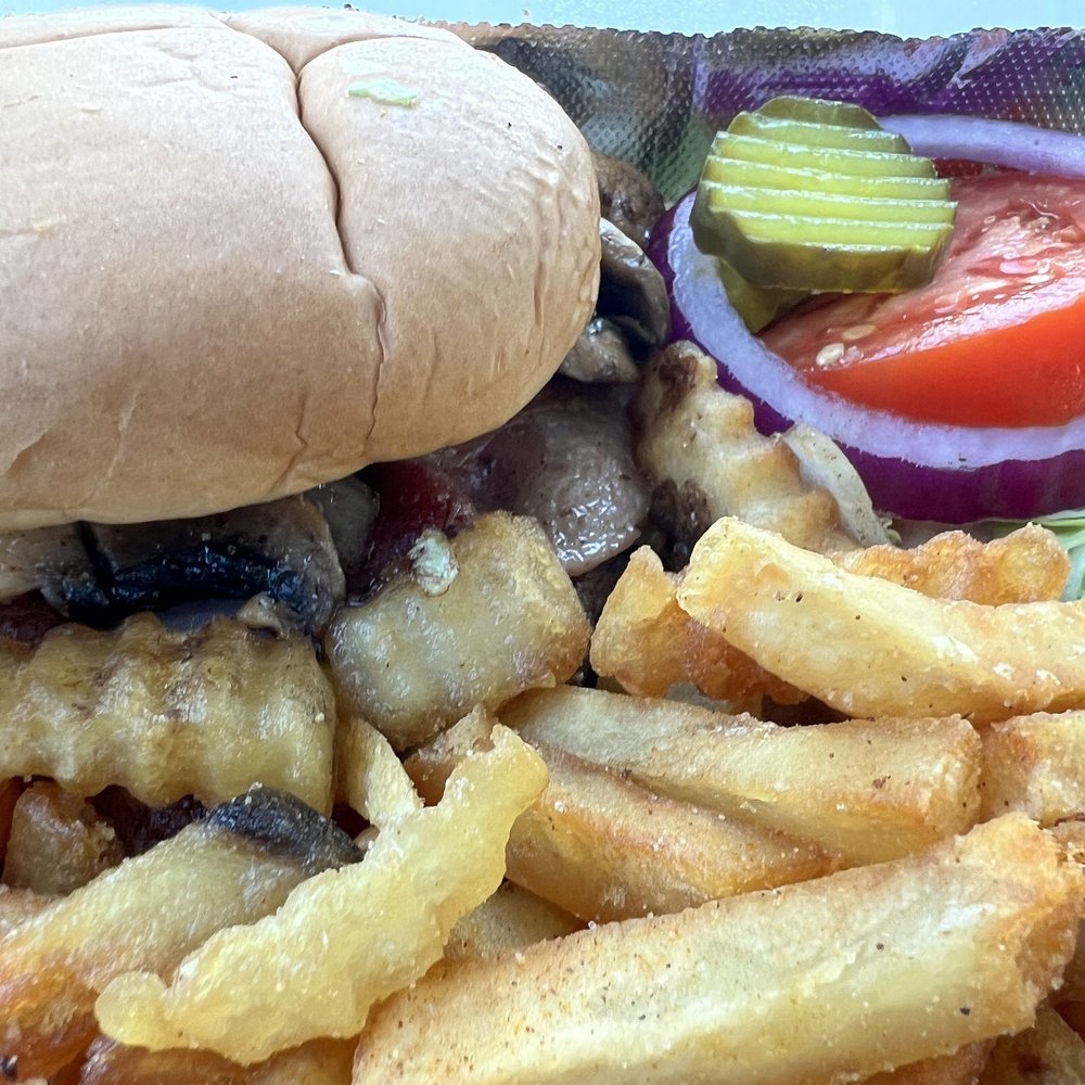 Fed’s Bubble - Burgers Near Me - Grayson, Georgia