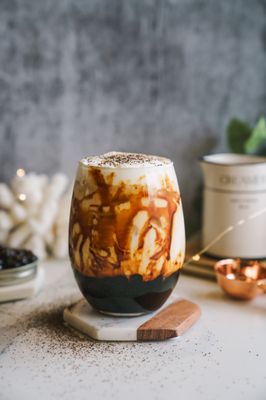 M Chá Bar (Hwy400 & Rutherford) by null