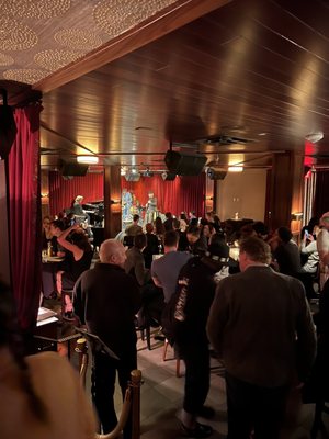 Mr. Tipple's Jazz Club by null