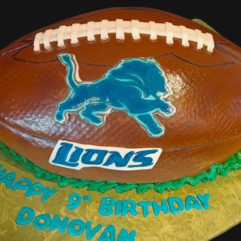 Lakes Cakes - Custom Cakes Near Me - Commerce Township, Michigan