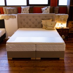 Lifestyle Haus - Boxspring Bed