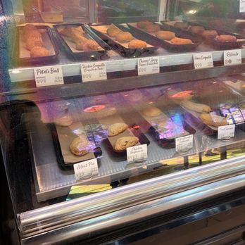 Porto's Bakery & Cafe - Bakeries Near Me - Burbank, California Porto's Bakery & Cafe - Bakeries Near Me - Burbank, California