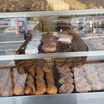 The Donut Man - Glendora - Display case - Donuts Near Me - Glendora, California The Donut Man - Glendora - Display case - Donuts Near Me - Glendora, California