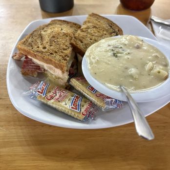 Call Street Cafe - Reuben and loaded potato soup - Cafes Near Me - Starke, Florida