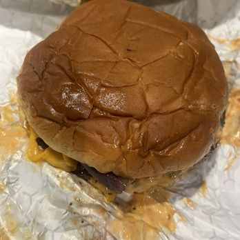 Slutty Vegan - Burger - Vegan Near Me - Brooklyn, New York Slutty Vegan - Burger - Vegan Near Me - Brooklyn, New York