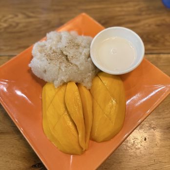 dean by dean noodles - Mango Sweet Sticky Rice - Thai Near Me - Rowland Heights, California
