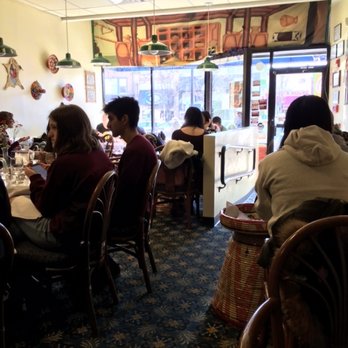 Asmara Restaurant - Crowded - Ethiopian Near Me - Cambridge, Massachusetts Asmara Restaurant - Crowded - Ethiopian Near Me - Cambridge, Massachusetts