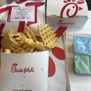 Chick-fil-A - Fast Food Near Me - Tustin, California Chick-fil-A - Fast Food Near Me - Tustin, California