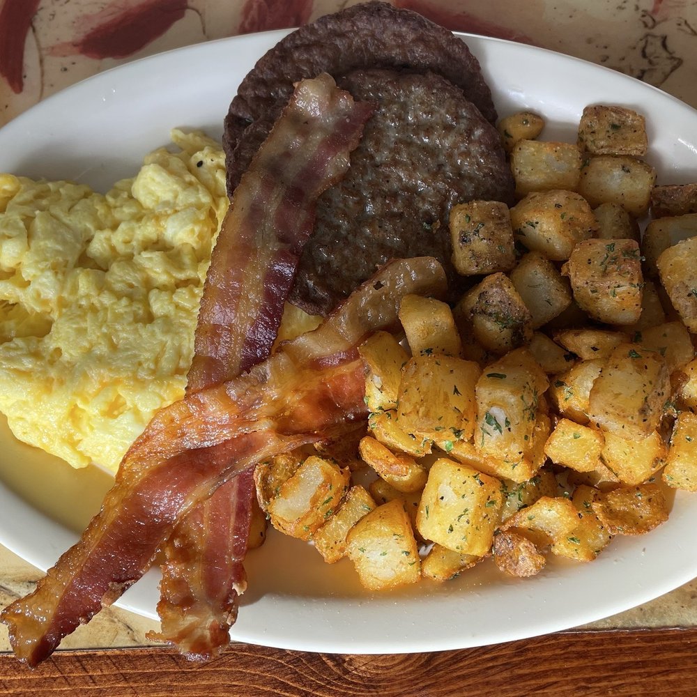 The Landing Strip Café - Frequent Flyer - New American Near Me - Okeechobee, Florida The Landing Strip Café - Frequent Flyer - New American Near Me - Okeechobee, Florida