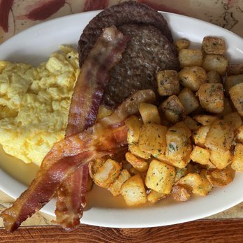 The Landing Strip Café - Frequent Flyer - New American Near Me - Okeechobee, Florida The Landing Strip Café - Frequent Flyer - New American Near Me - Okeechobee, Florida