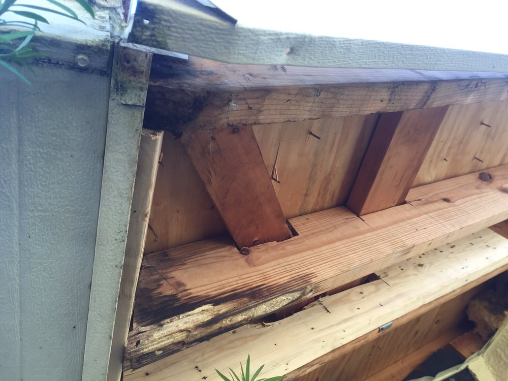 Slide of Elite Roofing