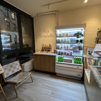 Matchaful - Inside - Coffee & Tea Near Me - New York, New York Matchaful - Inside - Coffee & Tea Near Me - New York, New York