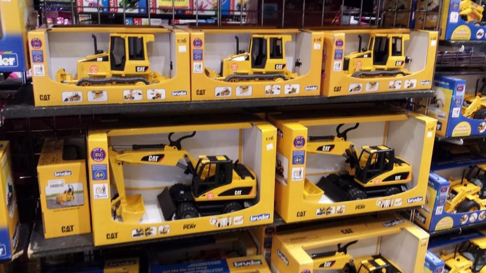 SMART TOYS Updated September 2024 132 Christiana Mall, Newark