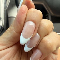 Blotchy, old color she removed still around the edges of my nails. Never again Blotchy, old color she removed still around the edges of my nails. Never again