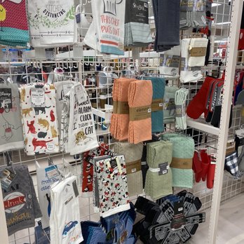 Burkes Outlet - Department Stores Near Me - Guntersville, Alabama Burkes Outlet - Department Stores Near Me - Guntersville, Alabama