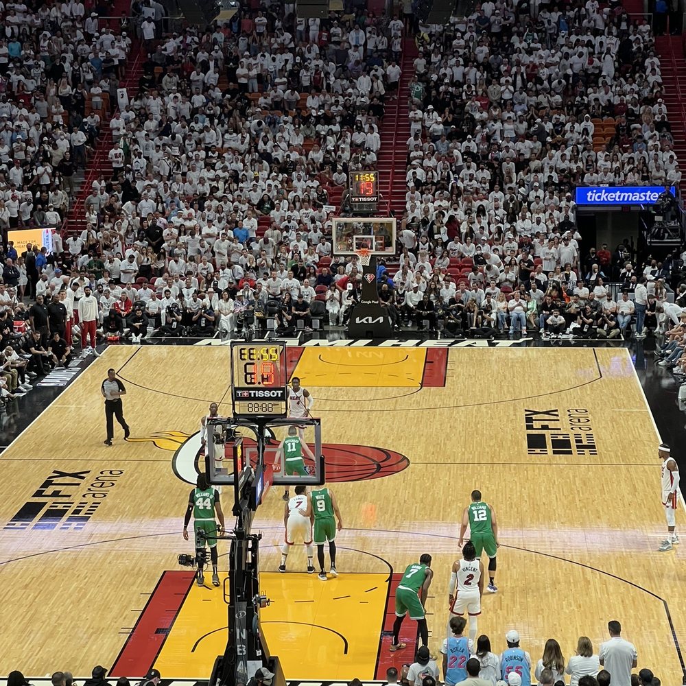 Miami-Dade Arena - Stadiums & Arenas Near Me - Miami, Florida Miami-Dade Arena - Stadiums & Arenas Near Me - Miami, Florida
