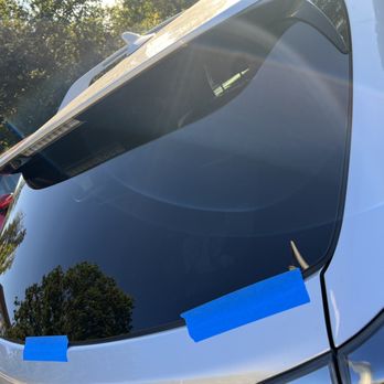 EParamount Auto Glass - Back tailgate window - Auto Glass Services Near Me - Berkeley, California