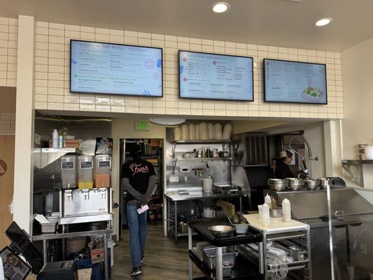 Sweetfin Poke Burbank by null