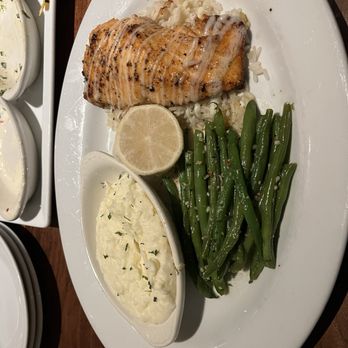 Gibbons Fine Grill - Fresh North Atlantic Salmon Dinner - Seafood Near Me - Shreveport, Louisiana Gibbons Fine Grill - Fresh North Atlantic Salmon Dinner - Seafood Near Me - Shreveport, Louisiana
