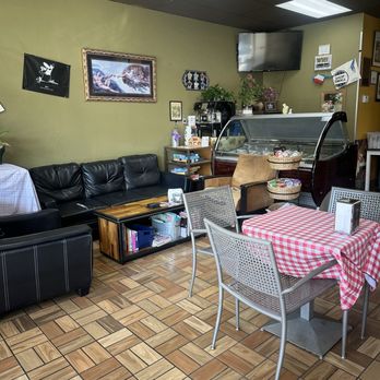 Aroma D'Italia - Coffee & Tea Near Me - Lake Elsinore, California Aroma D'Italia - Coffee & Tea Near Me - Lake Elsinore, California