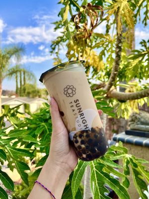 Sunright Tea Studio - Diamond Bar by null