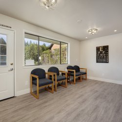 Healthy Eyes Optometry