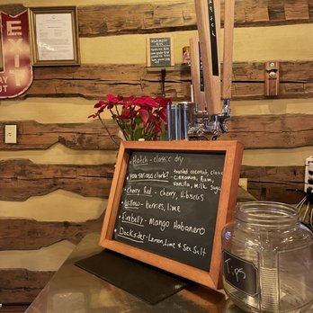 Wild Hare Cider Cabin - Cideries Near Me - Leesburg, Virginia