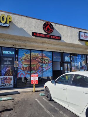 Nashville Hot Chicken by null