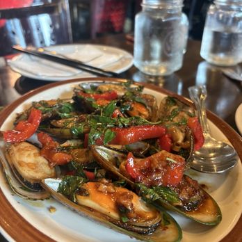 Phnom Penh House - Cambodian Near Me - Alameda, California