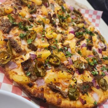 Pizza Twist - Tikka Masala Paneer Pizzatwist - Pizza Near Me - Round Rock, Texas Pizza Twist - Tikka Masala Paneer Pizzatwist - Pizza Near Me - Round Rock, Texas