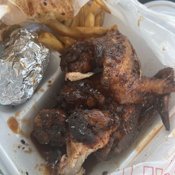 Cozy Corner Restaurant - 5 wings, fries and corn. - Barbeque Near Me - Memphis, Tennessee